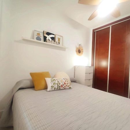 Fantástico apartamento en 1ª línea de playa Fuengirola Exterior foto